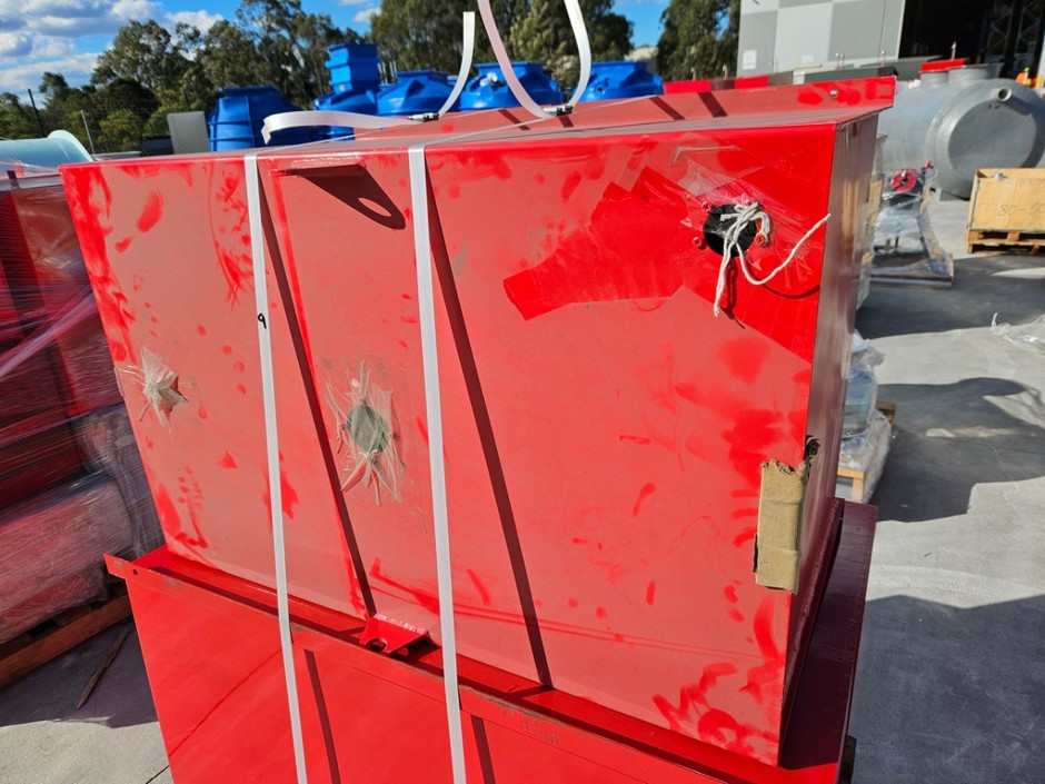 FUEL TANK
