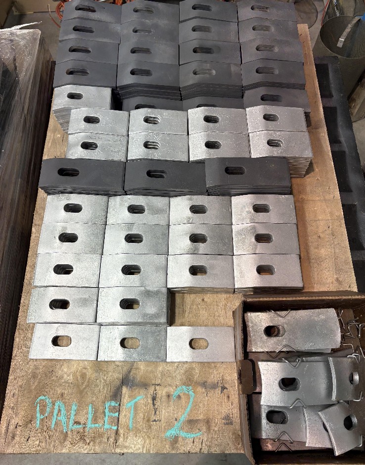 Pallet Comprising Unused Large Qty of Precast Panel Clips Steel
