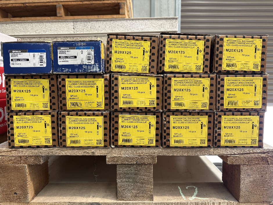 Pallet Comp. Never Used Large Qty of M20 Structural Tru Bolts, ORP $2500
