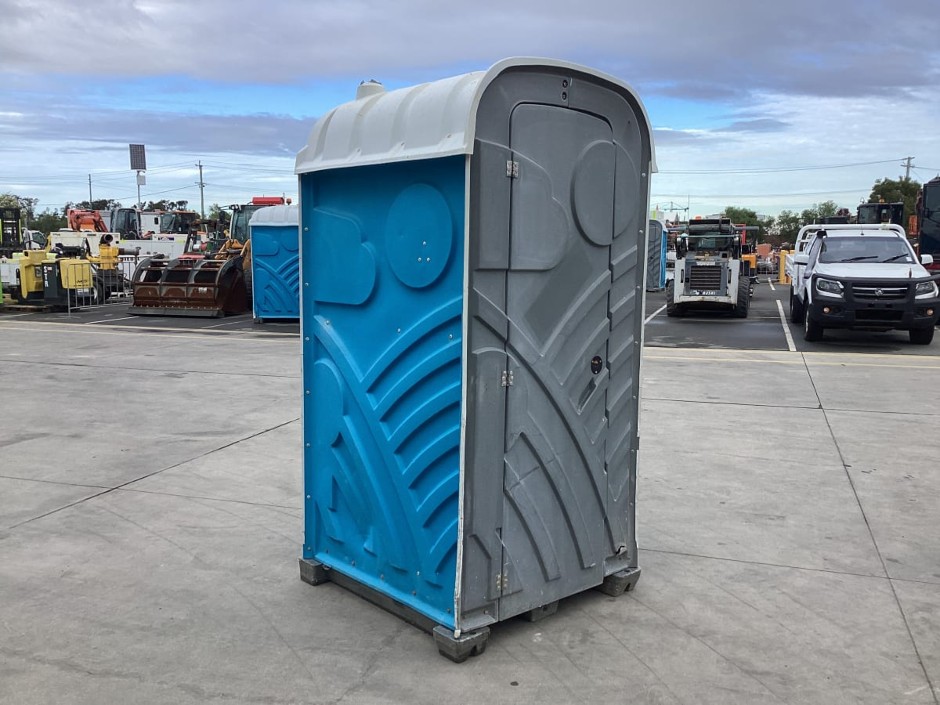 No Reserve Portable Toilets