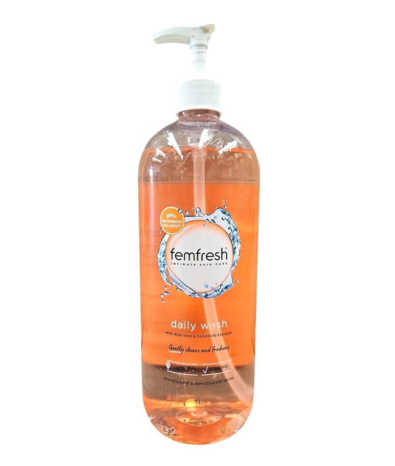 2 x FEMFRESH Intimate Skin Care Daily Wash, 1L. N.B: 1 x missing pump & 1 x