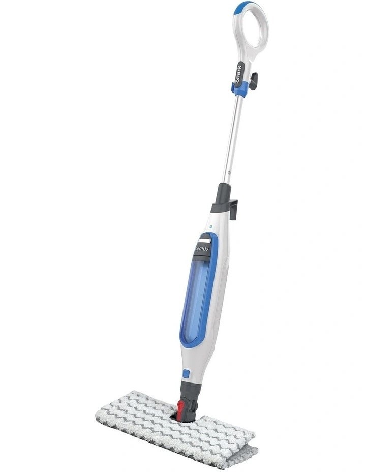 SHARK Steam Pocket Mop, 6m Power Cord, White/Blue S6001 NB: minor use, no b