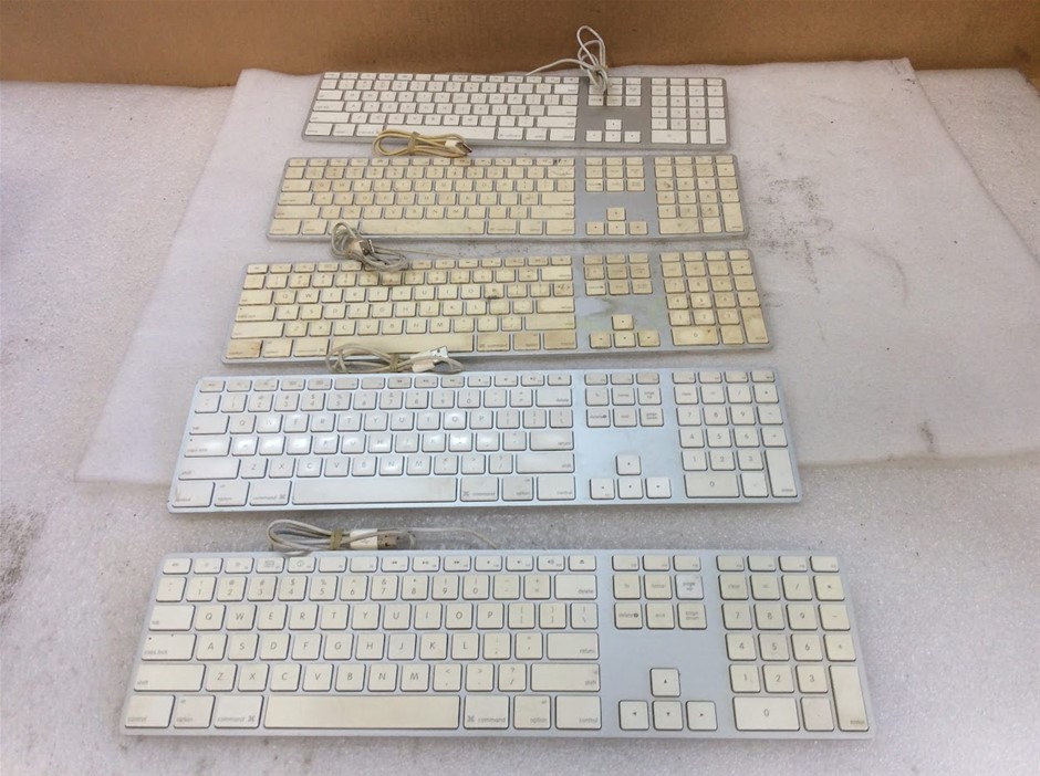 Apple A1243 Aluminum Keyboards (Lot of 5)