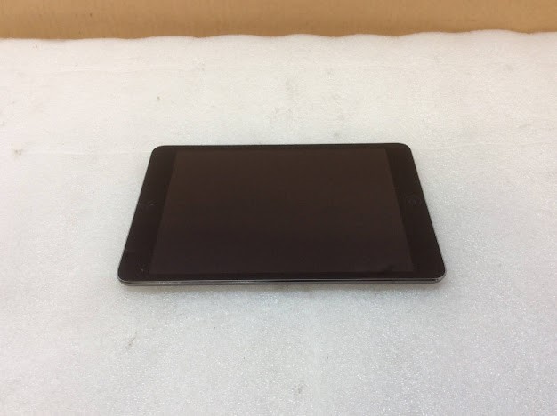 Apple iPad mini 2 (A1489) Tablet 16GB