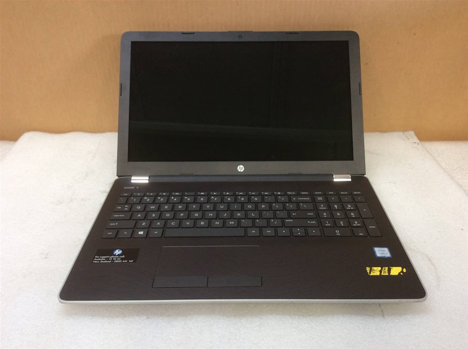 HP 15-bs084TU Laptop i5-7200U 8GBRAM 1TB Silver
