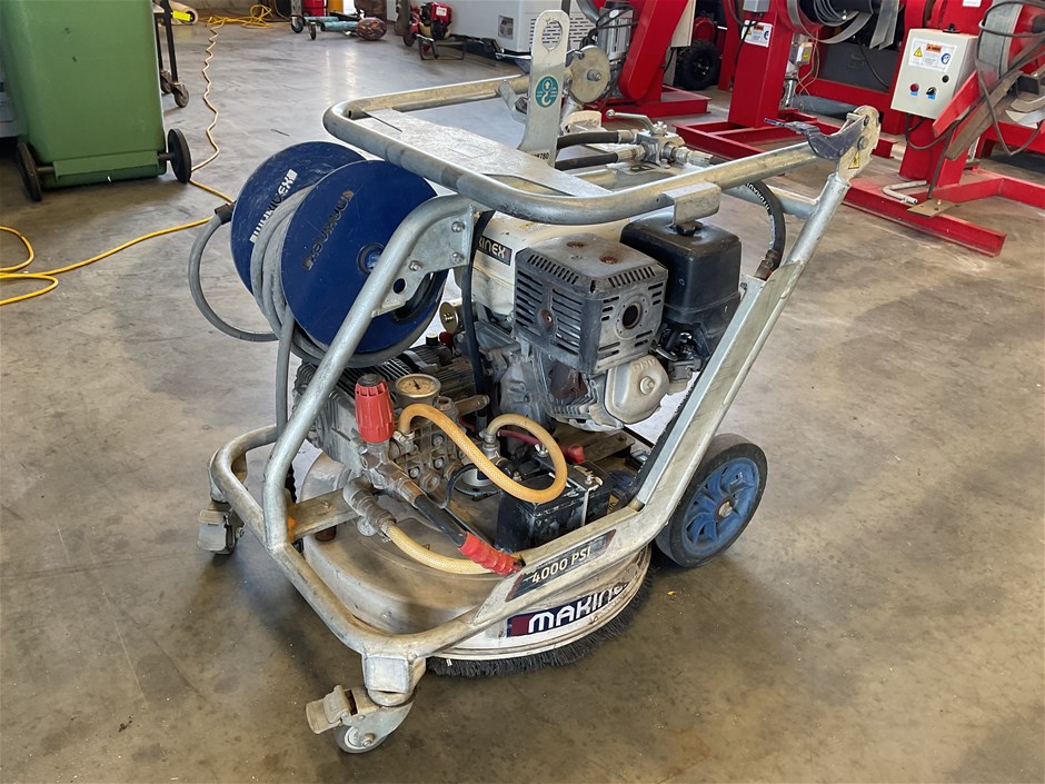 Makinex DPW4000 Pressure Washer