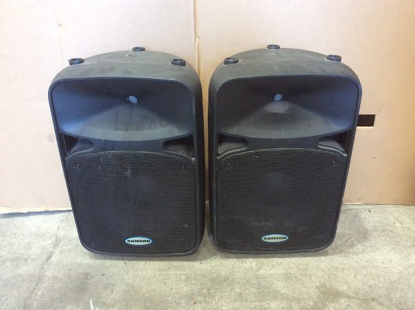 Samson Auro D412 Powered Speaker