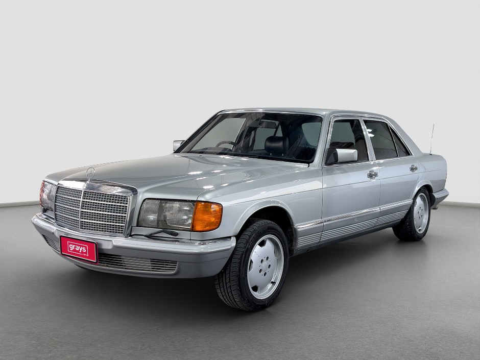 1983 MERCEDES MERCEDES-BENZ 280  Petrol