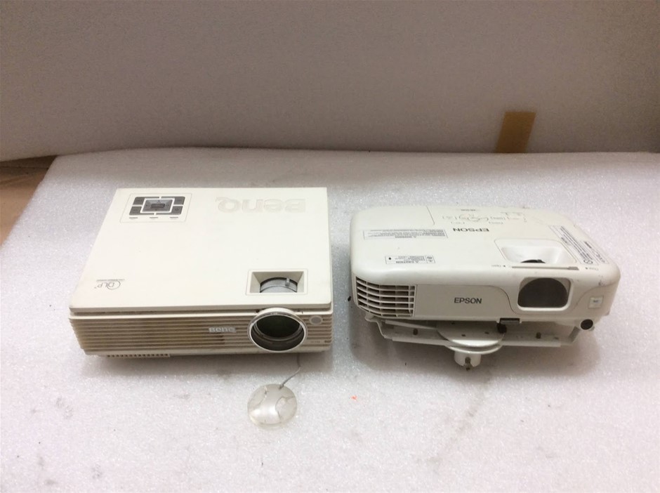 Epson H433B LCD Projector + BenQ W100 Projector