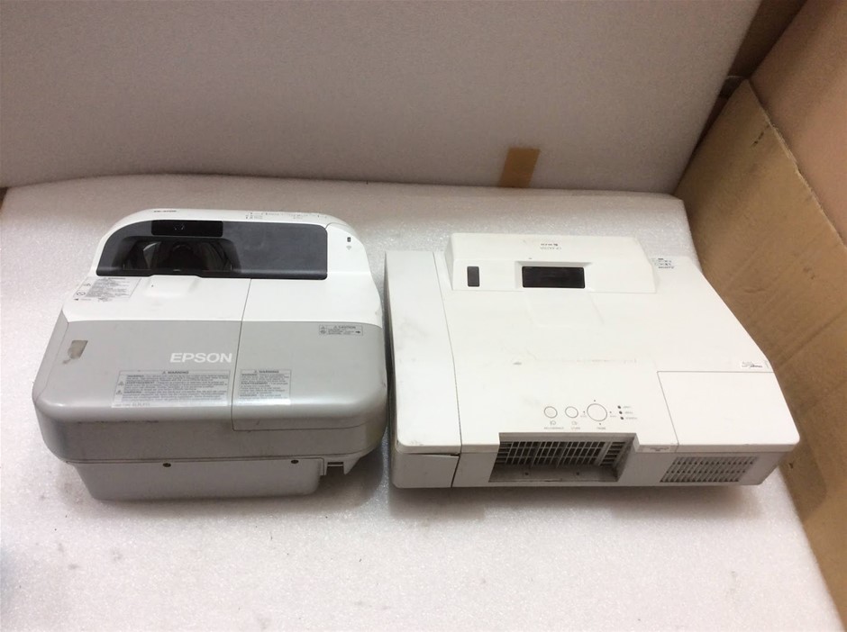 Hitachi CP-AX2505 LCD Projector + Epson EB-475W LCD Projector