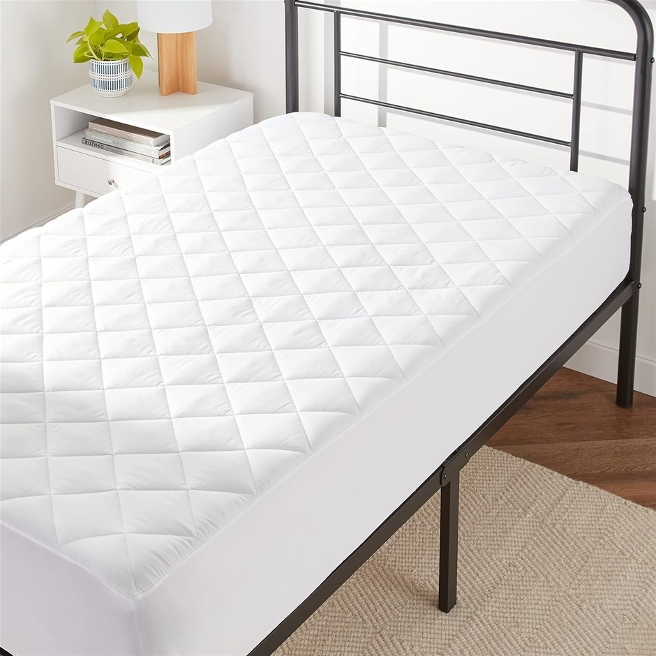 AMAZON BASICS Hypoallergenic Quilted Mattress Topper Pad Cover - 45.7 centi