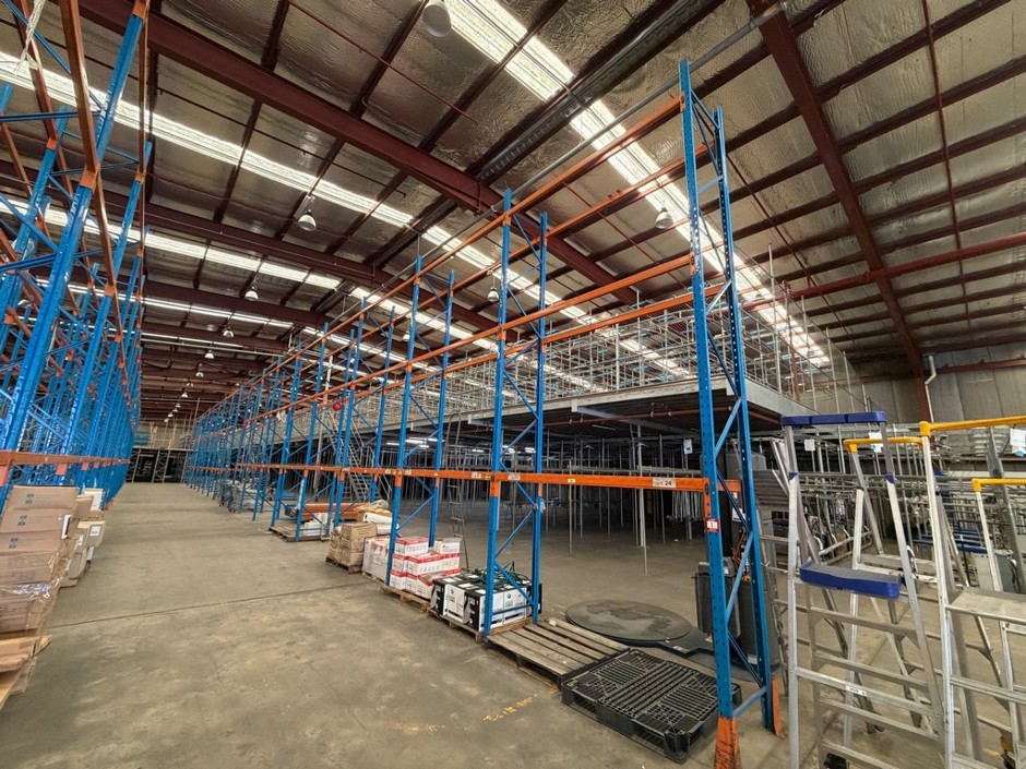 <p>Dexion Pallet Racking Shelving</p>