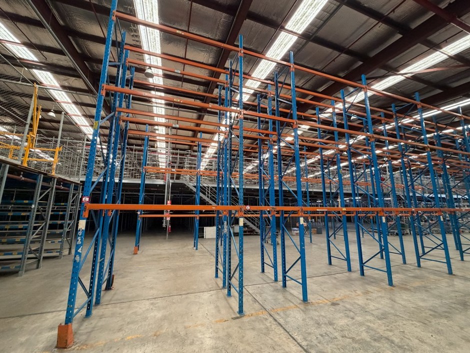 <p>Dexion Pallet Racking Shelving</p>