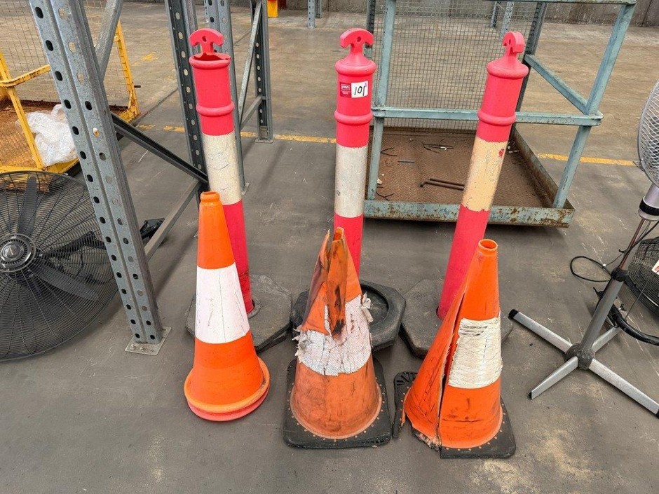 <p>Safety Road Equipment</p>
