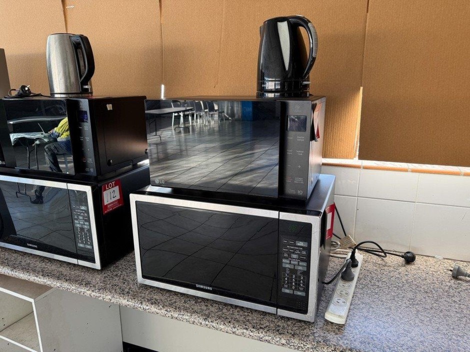 <p>Micro Wave Ovens</p>