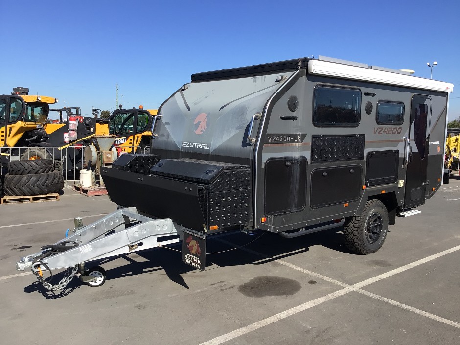 2023 Ezytrail VZ4200LR Caravan (Ex-Demo)