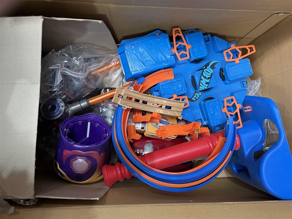 8 x Assorted Toy Products; Incl. Hot Wheels, Dyson Toys, Little Tikes & Mor