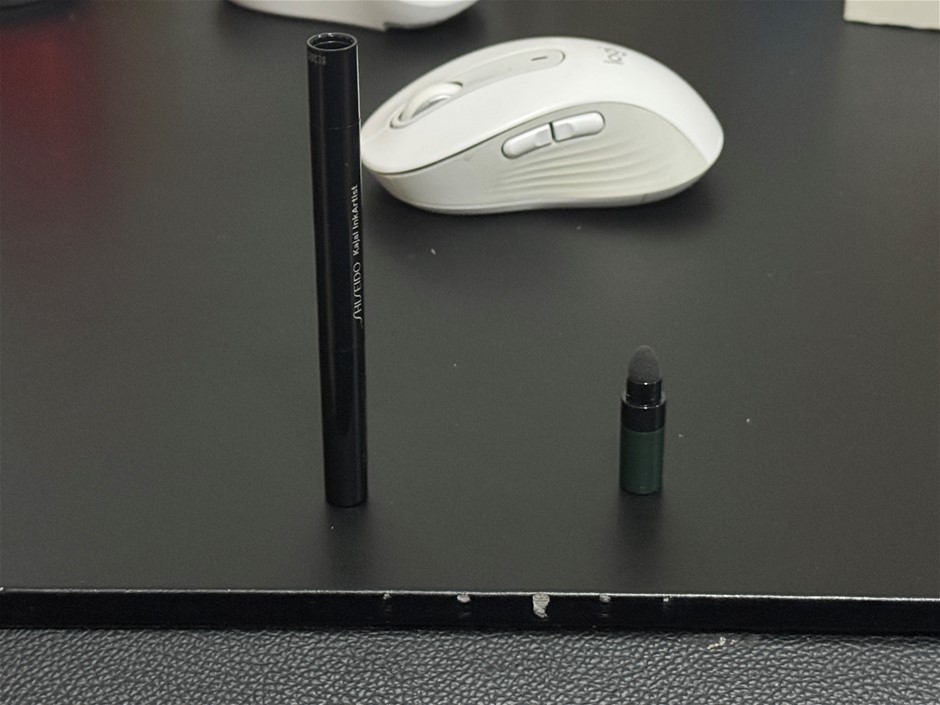 Shiseido Kajal InkArtist 06 Birodo Green 0.8g /0.02 Oz. NEW Eyeliner Shadow