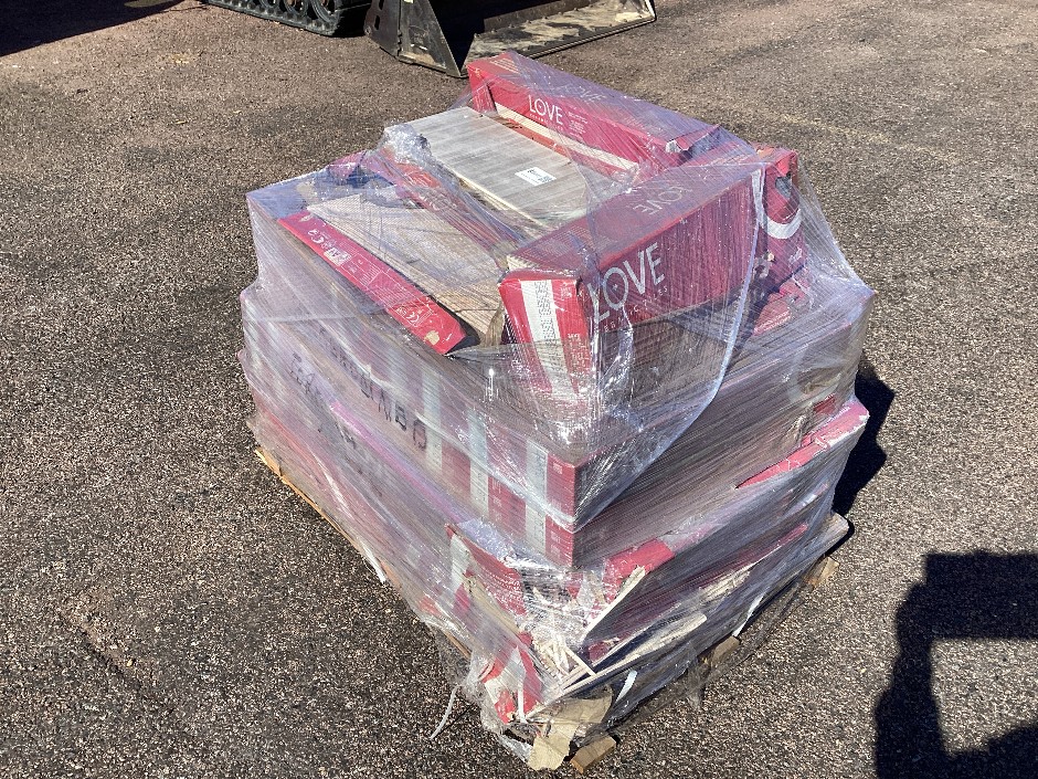 Pallet of Assorted Tiles Totora 20cm x 60cm