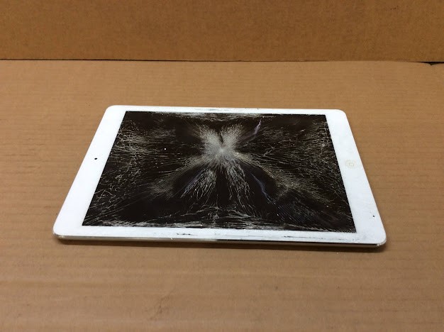 APPLE IPAD AIR 1 (1474) Tablet 32GB
