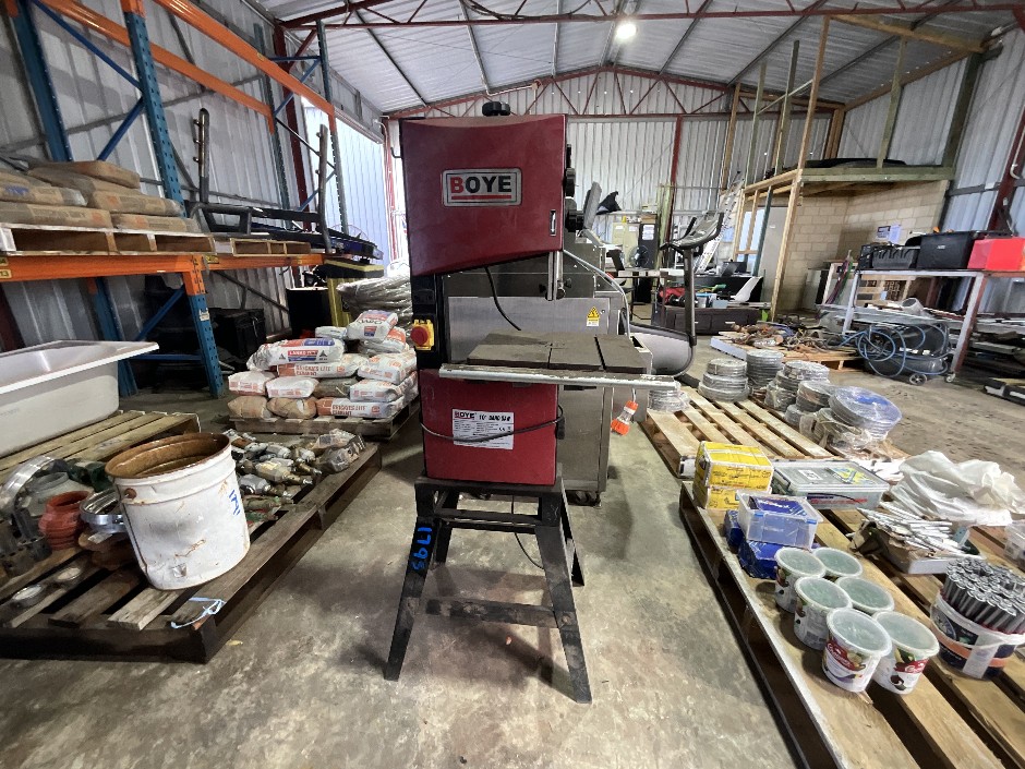 <p>Boye 10’ band saw</p>