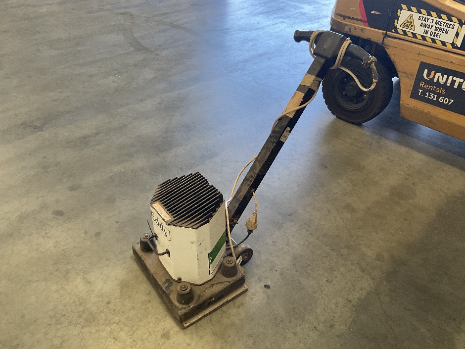 <p>Eddy Floor Sander</p>