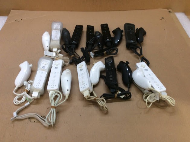 Nintendo Wii Remote Controllers and Nunchuk accessories (Lot of 10)