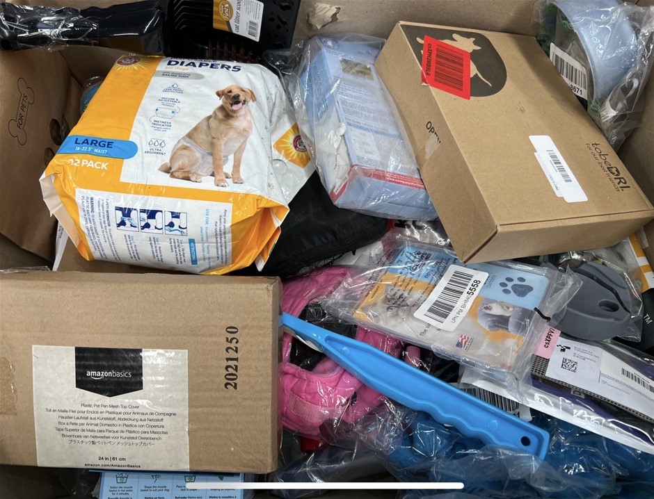 19 x Assorted Pet Products; Incl. Dog pee Pads, Collars, Vests, Toys & More