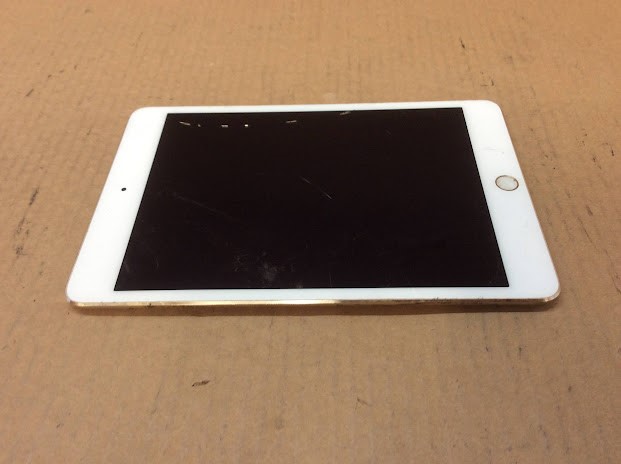 APPLE iPad mini 4 (A1538) Tablet 16GB