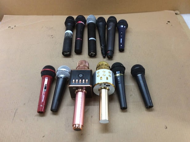 Fenton Mixed Brand and Model Microphone (Lot of 12)