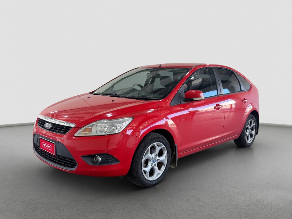 2011 Ford Focus LX Automatic Hatchback