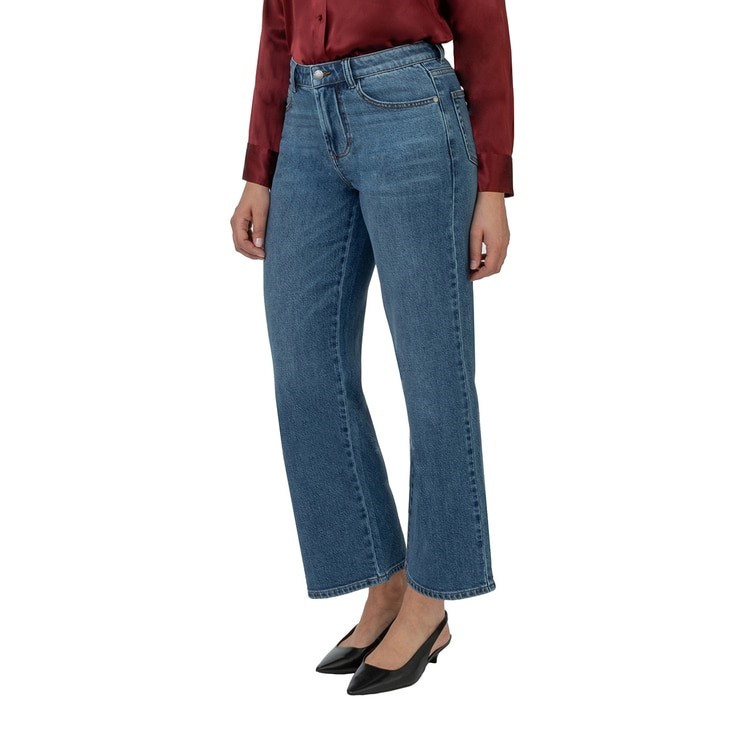WELL WORN Women's Jeans, Size 28x30, 58% Cotton, Summer Vintage. Buyers No