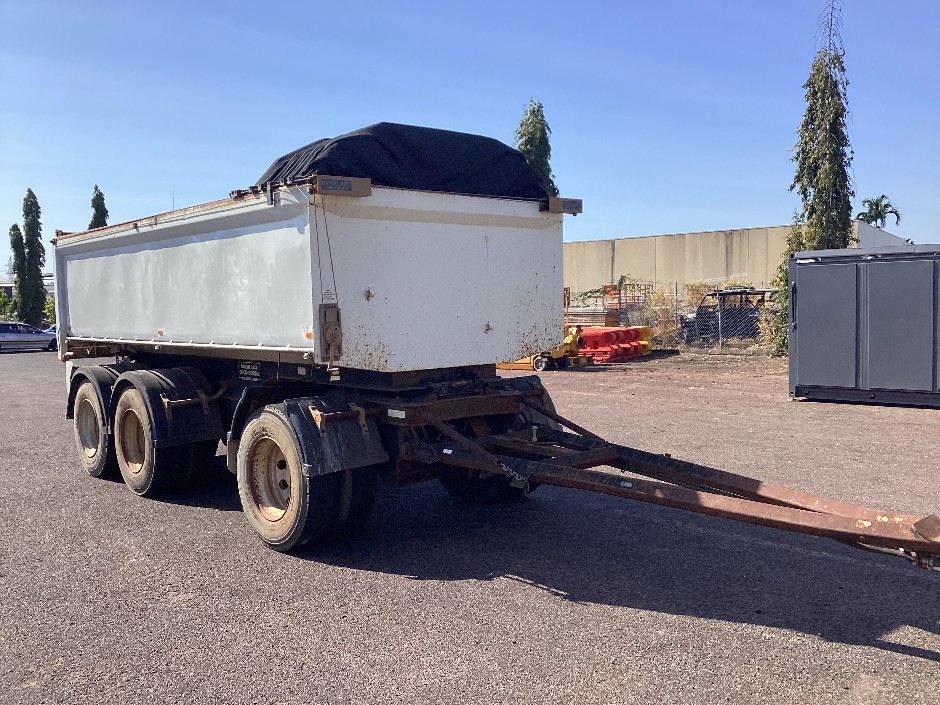 <p>NEET GL North East Engineering Tipper A Trailer</p>