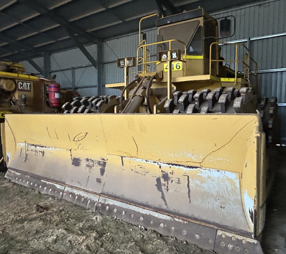 1988 Caterpillar 834B Compactor Dozer