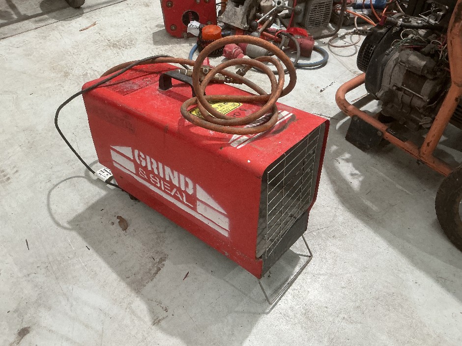 <p>Combustion Gas Heater</p>