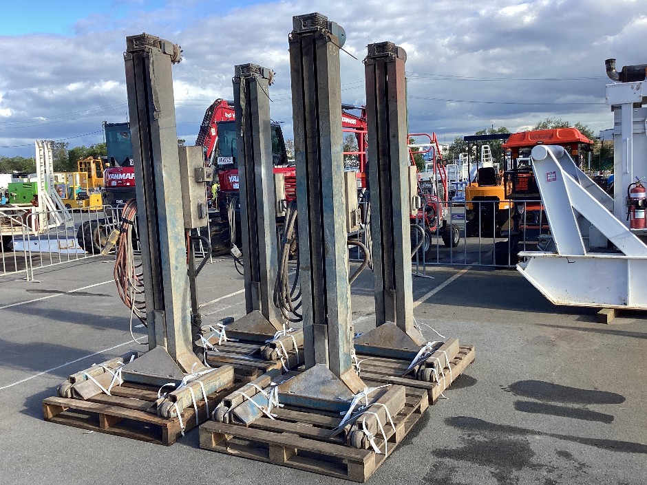 Liftmax Mobile Column Vehicle Lifts x 4