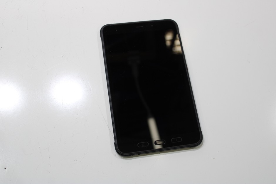 SAMSUNG GALAXY TAB ACTIVE 3 SM-T575