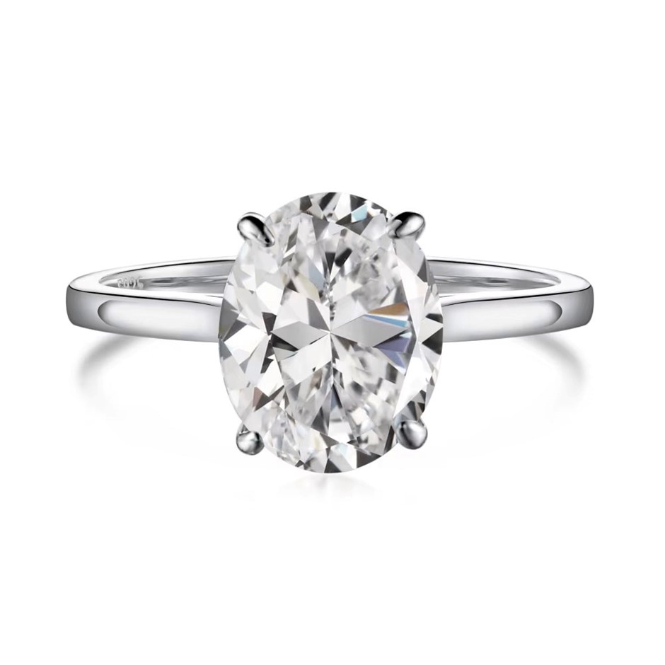 2ct Oval 5A Cubic Zirconia  925 Sterling Silver Ring - Size 8