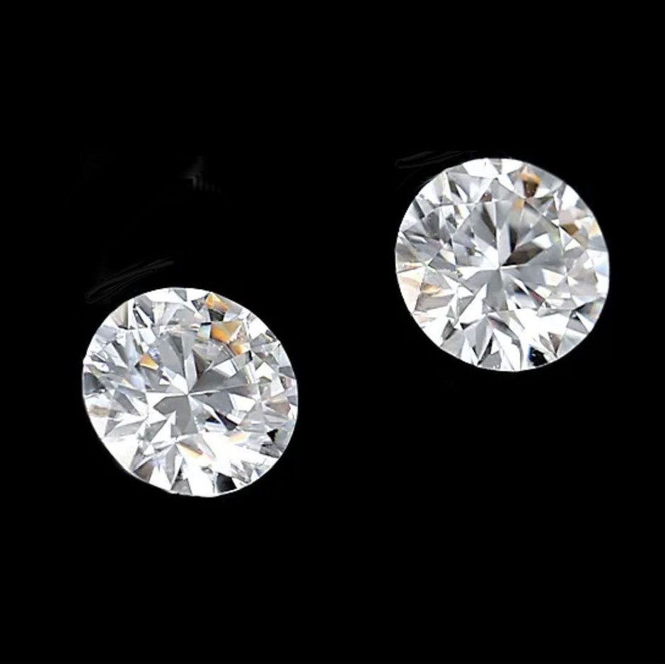 0.32ct (2pcs) Natural Diamonds G/H VS2