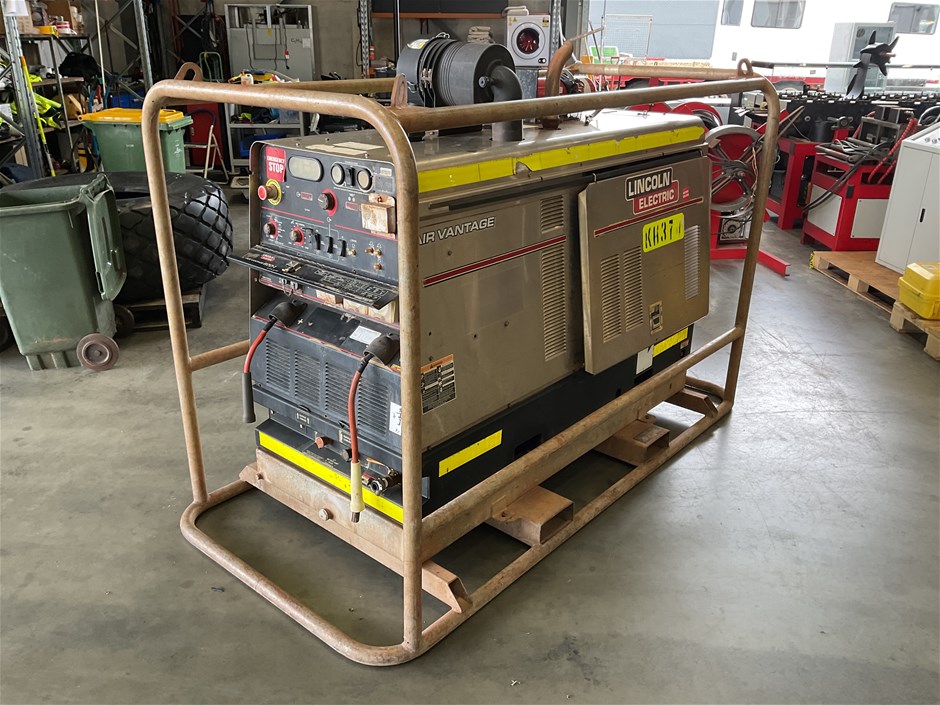 <p>Lincoln Electric Air Vantage 600i Generator/Welder</p>