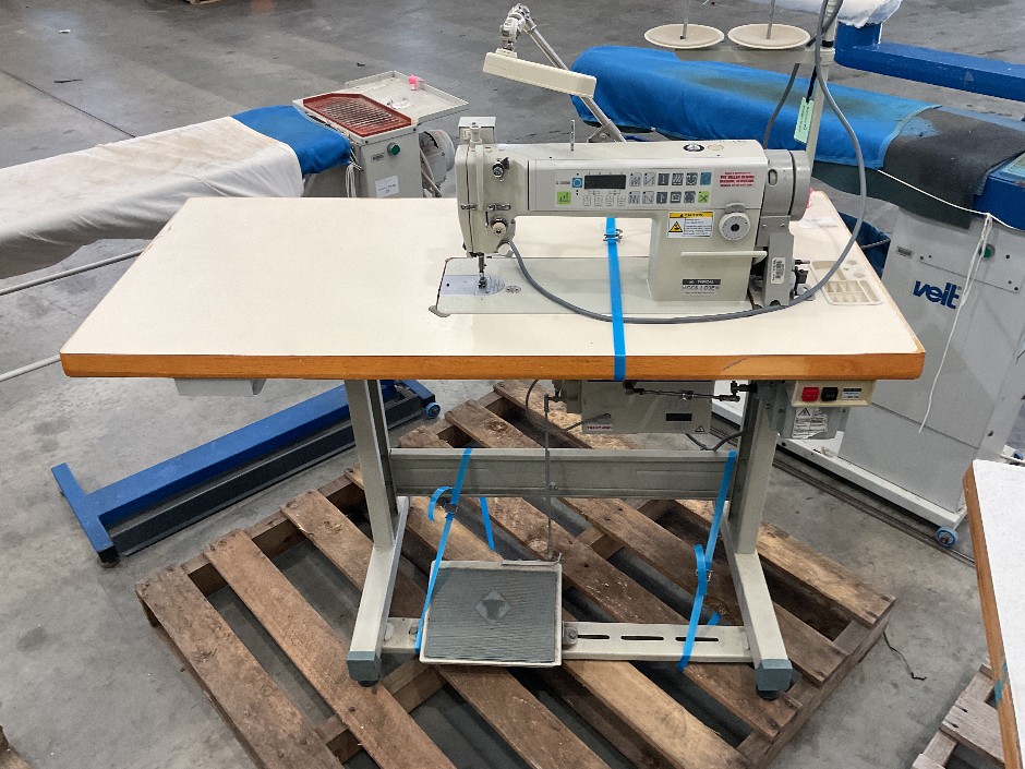 <p>Typical GC6-1-D3E Industrial Straight Sewing Machine</p>