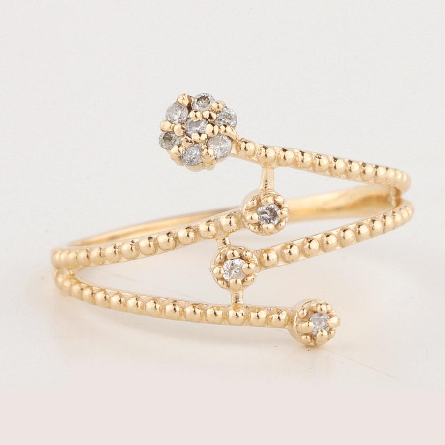 Yellow Gold Natural Diamond Ring with IGI valuation