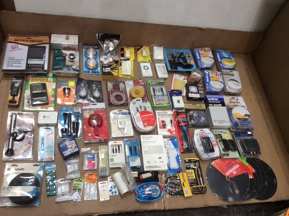 Mixed Electronic Accessories And Components - New