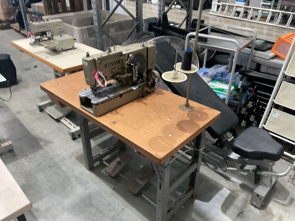 Brother Industrial Buttonhole Machine
