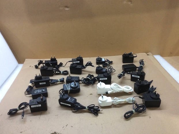 Mix Brand and Model Power Supply Adapter (Lot of 20)
