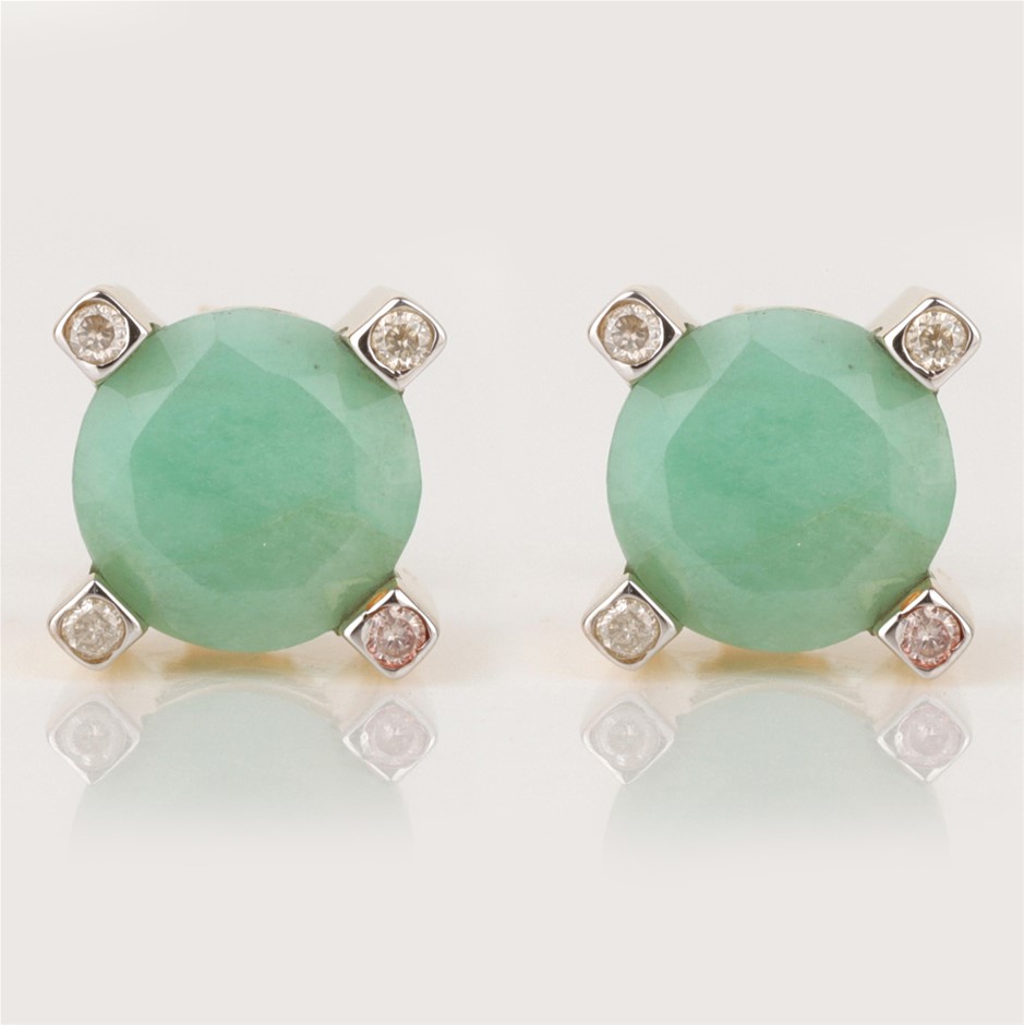 Yellow Gold Natural Emerald & Diamond Earrings with IGI valuation