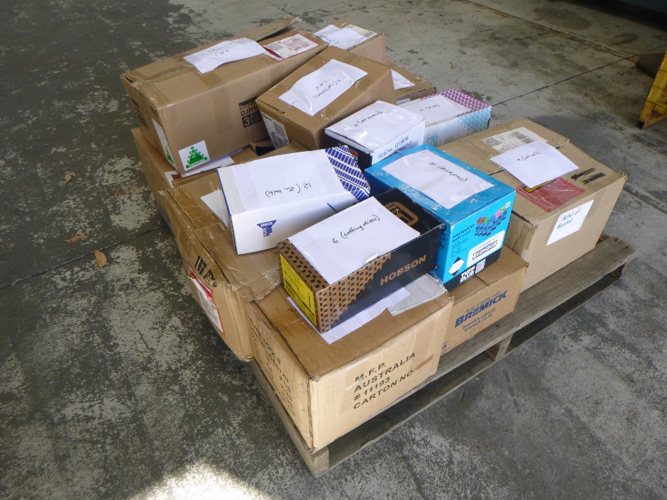 <p>Pallet Of Assorted Screws, Sockets, Rivets, Bolts, Nails & Discs</p>
