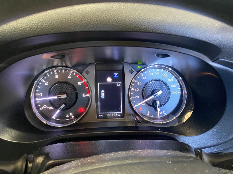 2023 Toyota Hilux SR Diesel