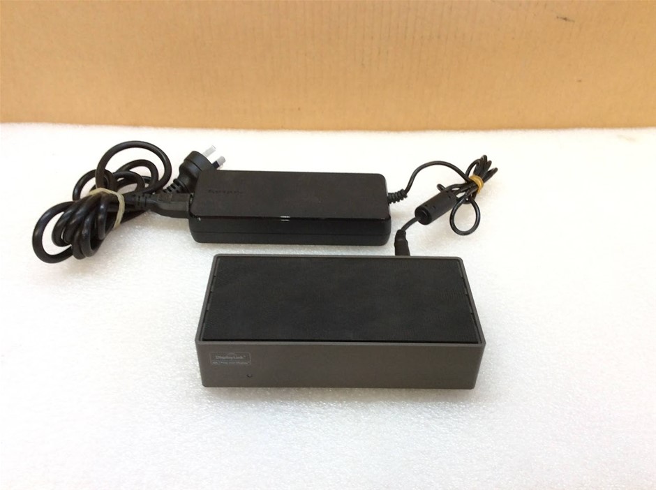 Targus APA150205 AC Adapter + Targus Docking Station