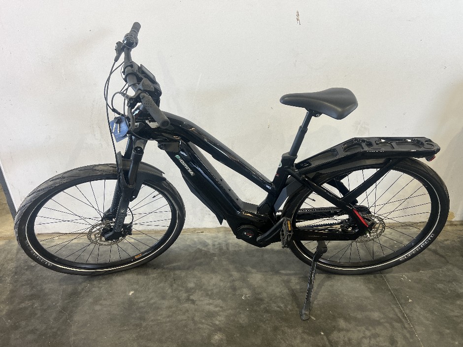 Bianchi E-omnia Black